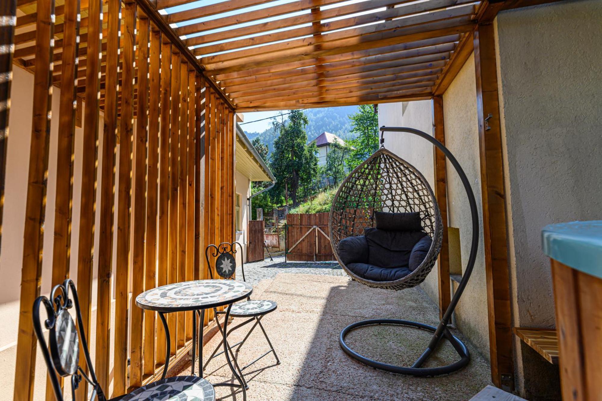Lagom - Hot Tub Hideout براشوف المظهر الخارجي الصورة